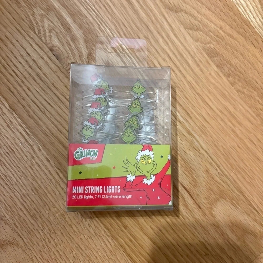 Dr. Seuss Grinch Mini String Lights NEW Christmas Battery Operated
